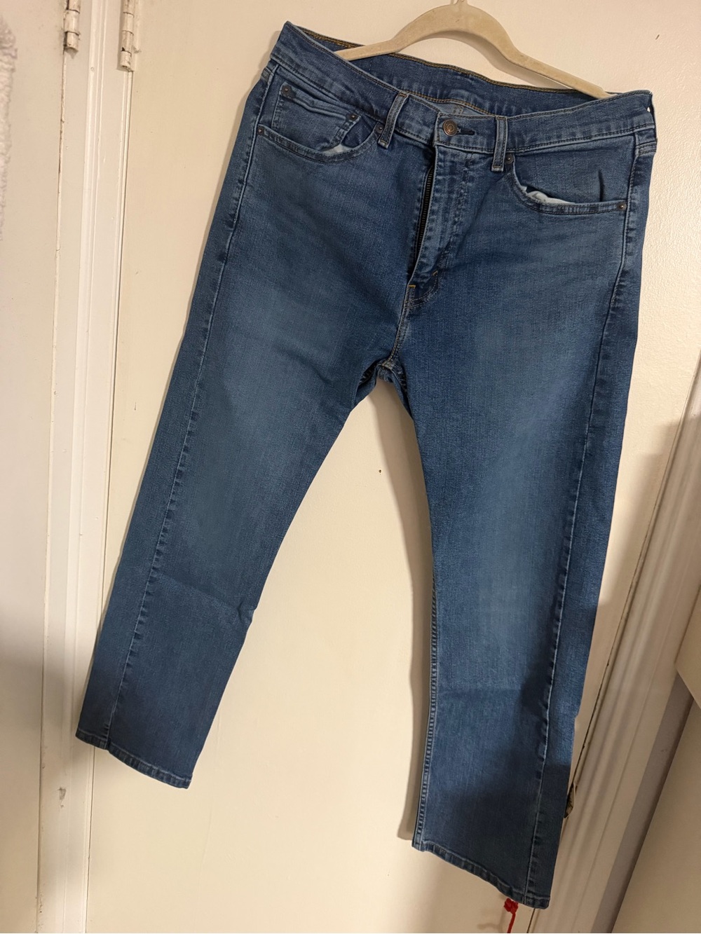 Levi's 506 Straight Leg Medium Wash Denim Jeans Men's Size 34x30